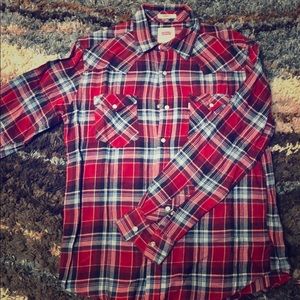 Levi Pearl Snap Shirt